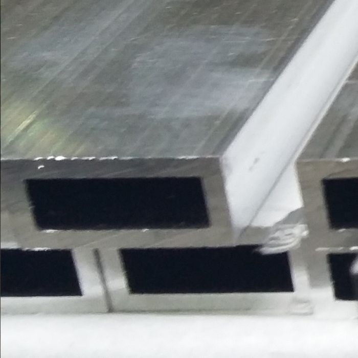 Teava patrata si rectangulara de aluminiu