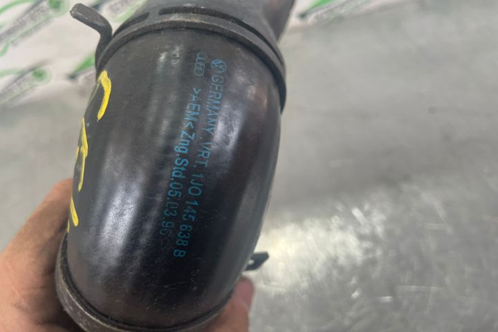 Furtun intercooler 1J0 145 838 B Volkswagen VW Golf a 4-a generatie