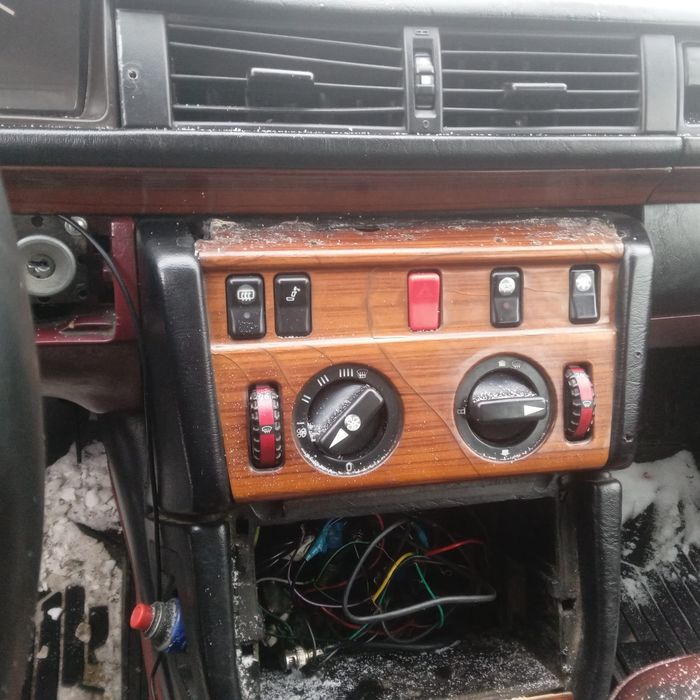 Продам Мерседес 124 дизель.