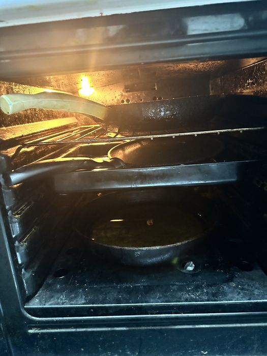 Продам газ плиту.