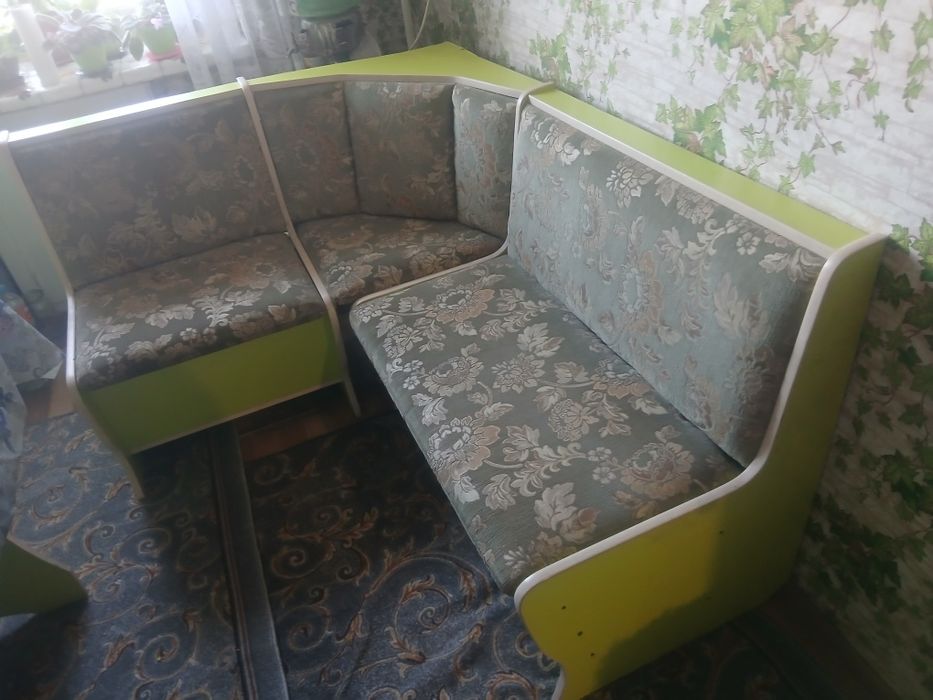 Диван кухонный 150*120