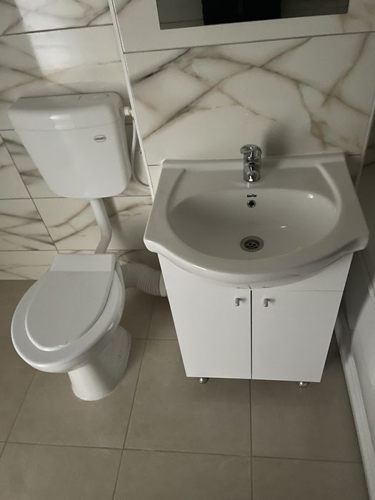 Proprietar vand garsoniera cu parcare