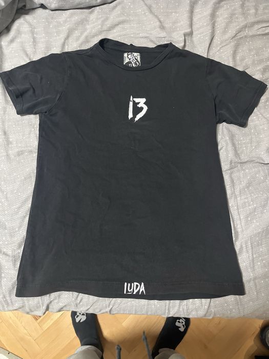 Луда артикули запазени