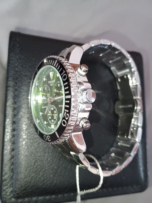 Часы мужские Romanson Tissot.