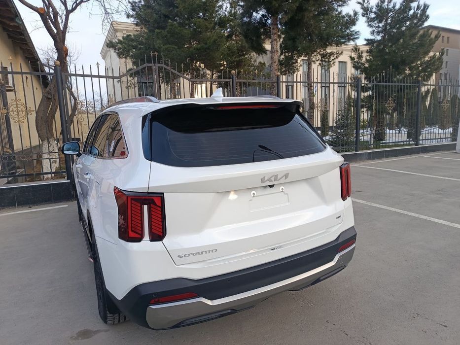 Kia SORENTO 2025! 2.5 MPI Atmosferni mator. Holati ideal
