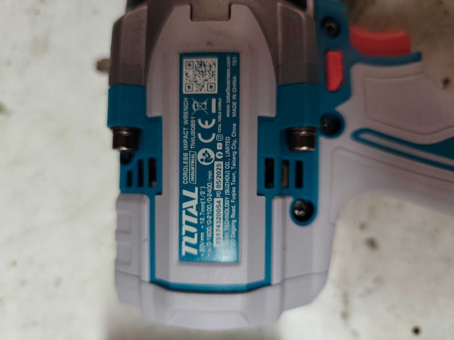 Гайковерт,перфоратор, ъглошлаиф,зарядно ,батерии-тотал