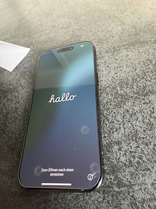 Iphone 16 pro Black titanium