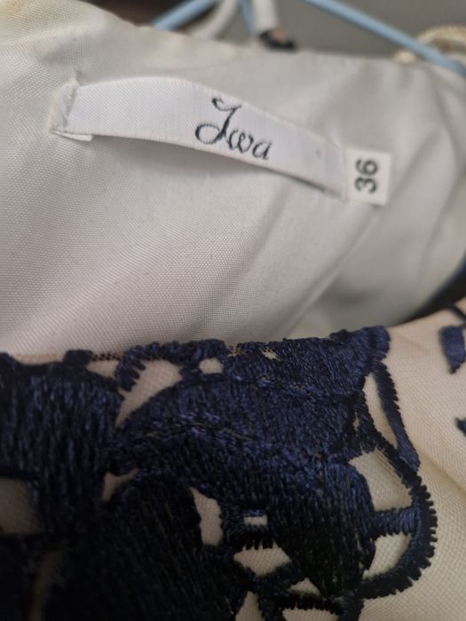 Rochiță elegantă, cu imprimeu floral, mărimea 36
