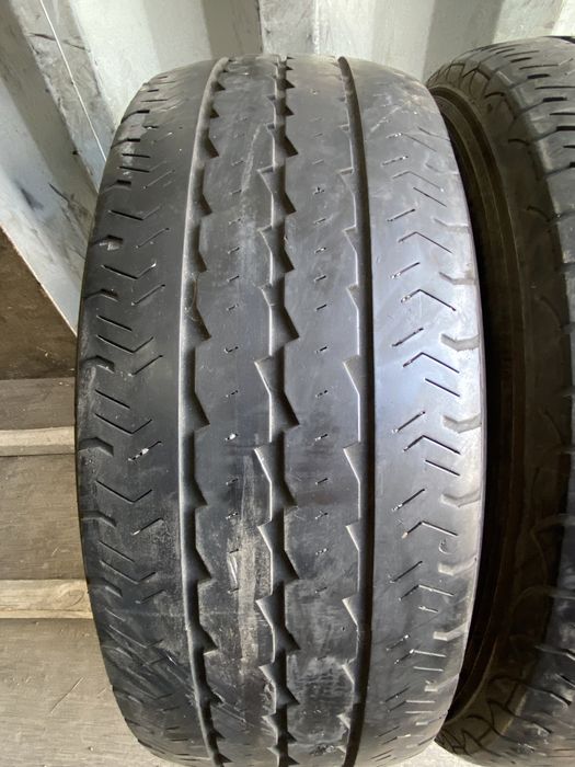 Шины Pirelli 215/65/15  2 шины