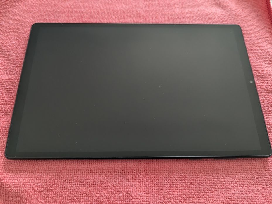 Tableta Lenovo Smart Tab M10 cu 4G, 4GB RAM, 128GB storage
