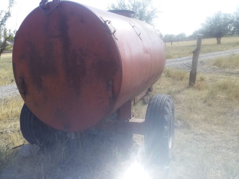 Продам 3 тонны бочку