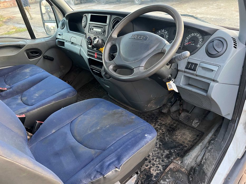 DEZMEMBREZ PIESE Iveco DAILY 4 2,3 HPI 35C10 35C12 35C14 CABINA SASIU BENA Obloane euro 4 2008