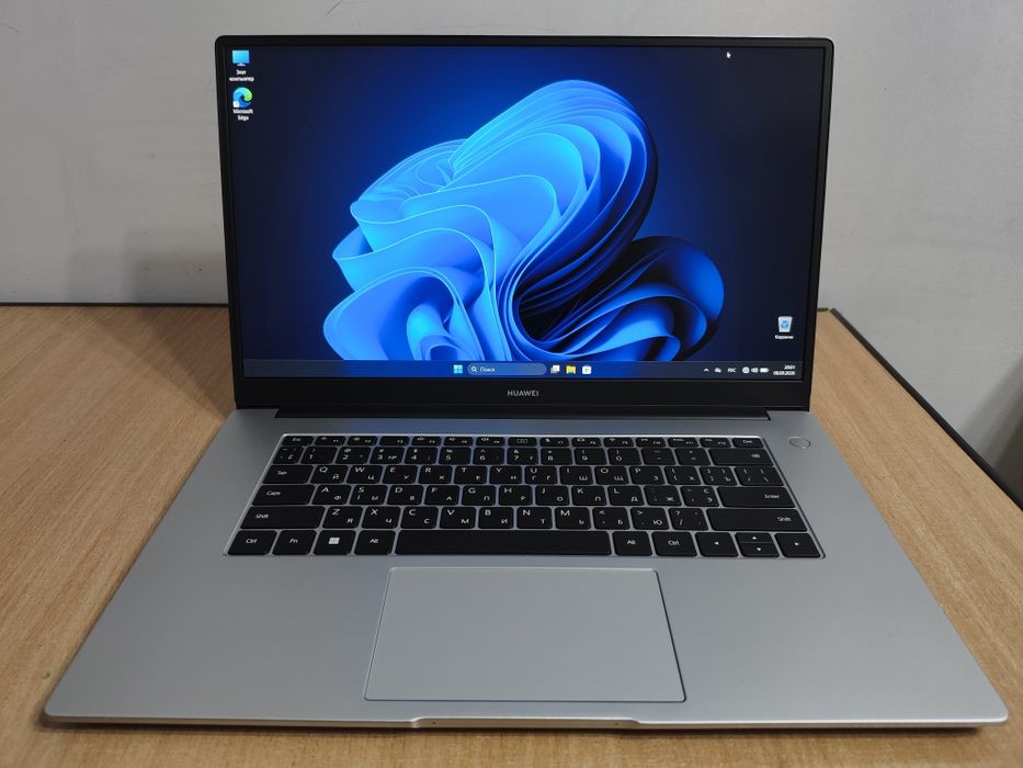 Ноутбук бизнес класса Huawei MateBook D15 (15.6 IPS FHD/i3 1115G4/8Gb)
