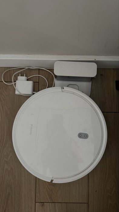 Продам пылесос xiaoml робот пылесос