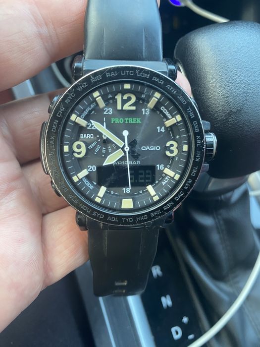 Сағат сатам касио  бағасы 120000………