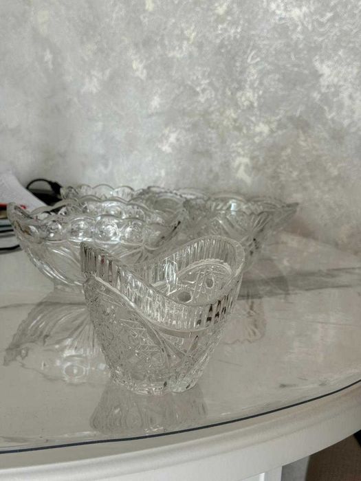 Продам хрустальные посуды
