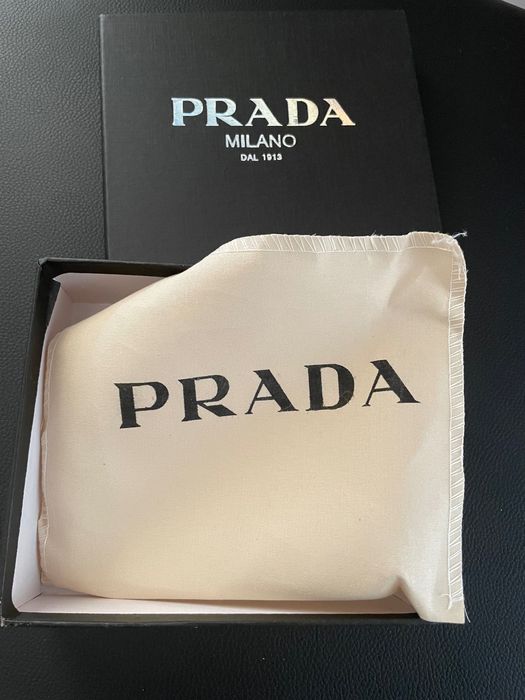 Чанта с кристали P*R*A*D*A