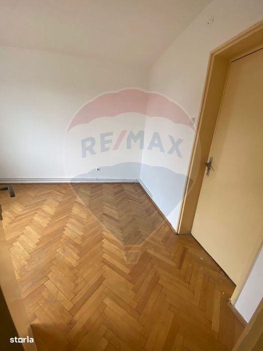 Apartament cu 2 camere de vânzare în Medias et 2 zona centrala
