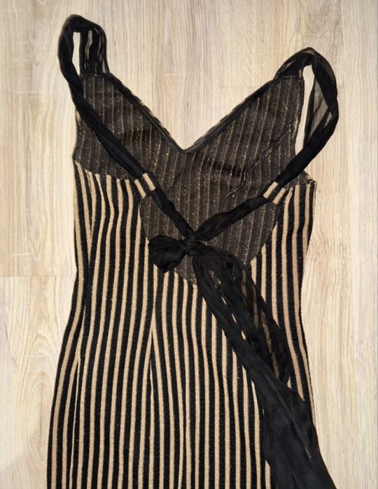 Rochie vintage depsebita