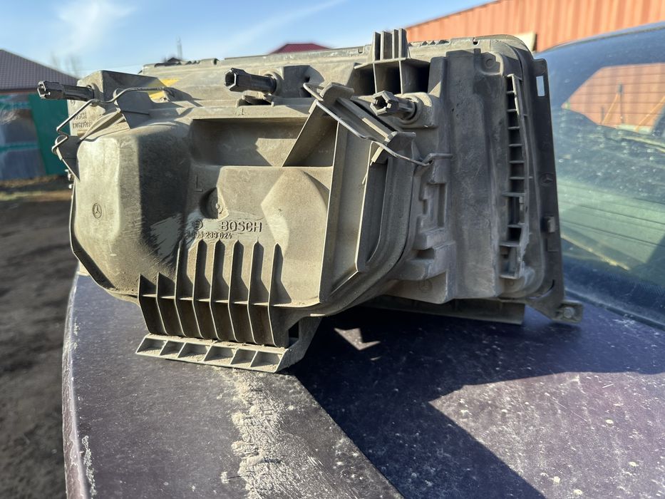 фара левая мерседес 124 дорестайл