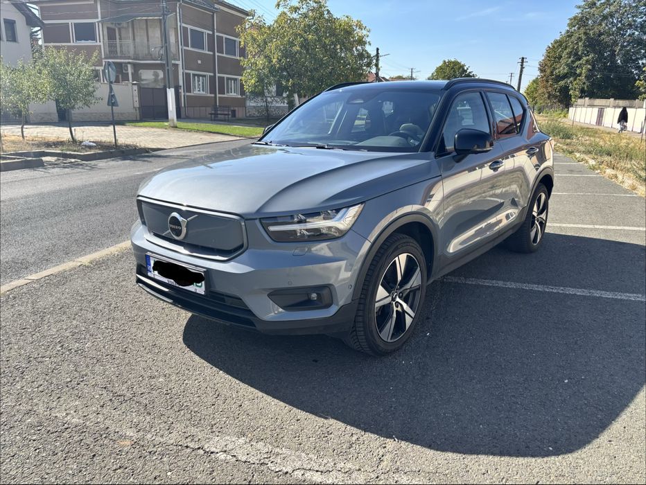 VOLVO XC40 2022 — imagine 2