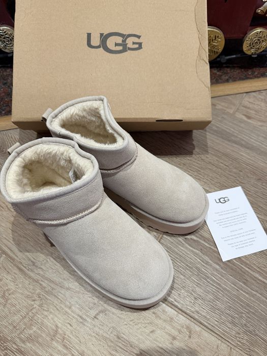 Ugg ultra mini crem 38