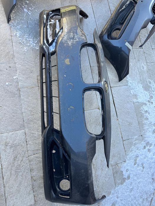 Vând bara fata spate BMW f30 F10 facelift