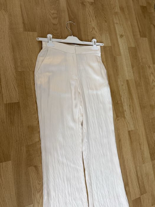 Pantaloni vascoza H&M