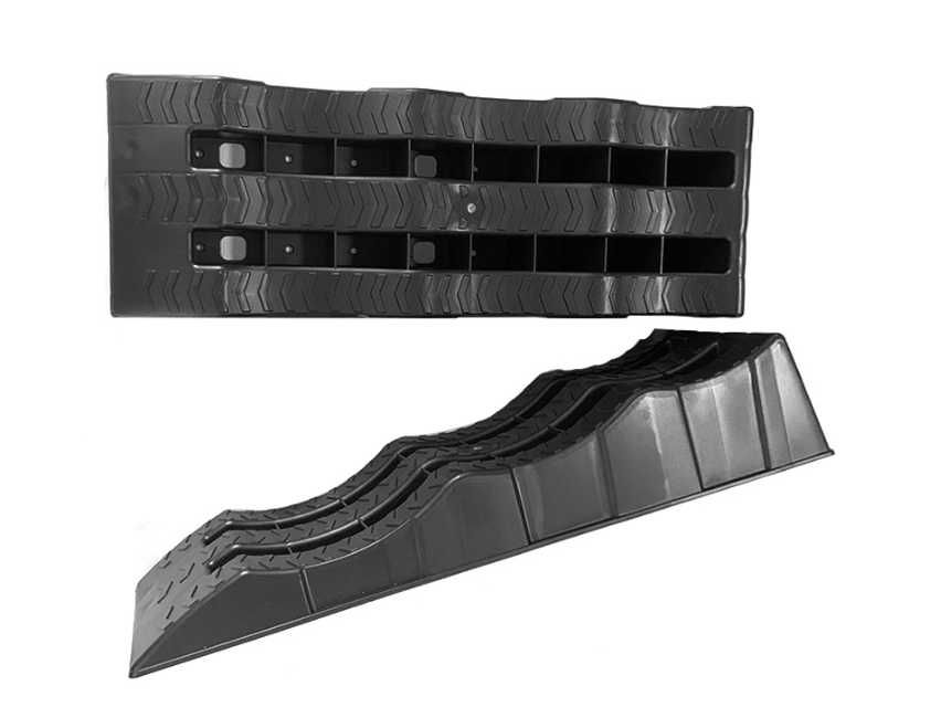 Комплект от 2 броя пластмасови автомобилни рампи 2 т, 610х 210х 120мм