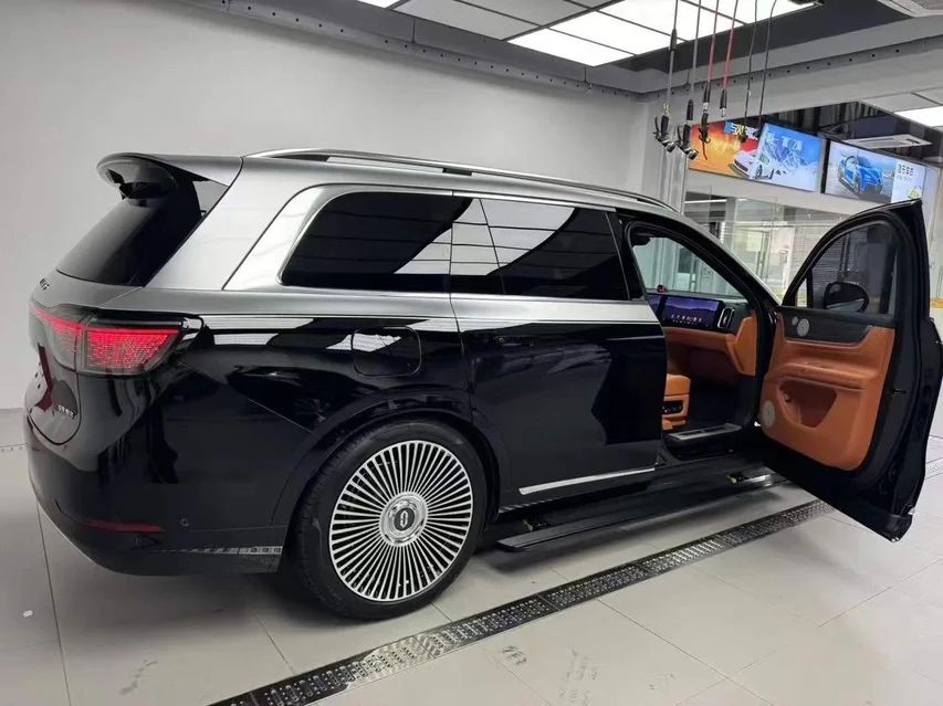 Aito M9 - Пороги электрические