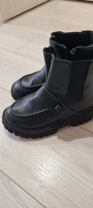 Сапоги на девочку размер 30
