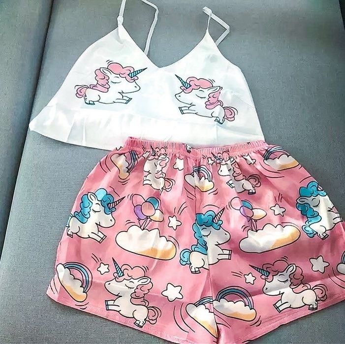 Пижамки женские