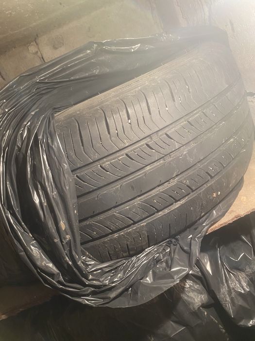 Продам летние шины на 17