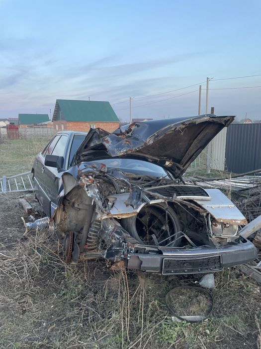 продается Mercedes на разбор