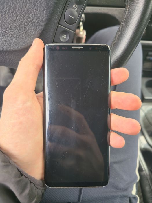 Срочно Samsung s9 64gb black