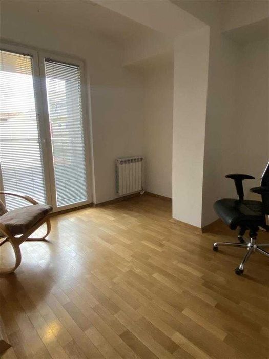 Дава се под наем Тристаен апартамент в София, Лагера - 96 кв.м за 612 € - Снимка #3