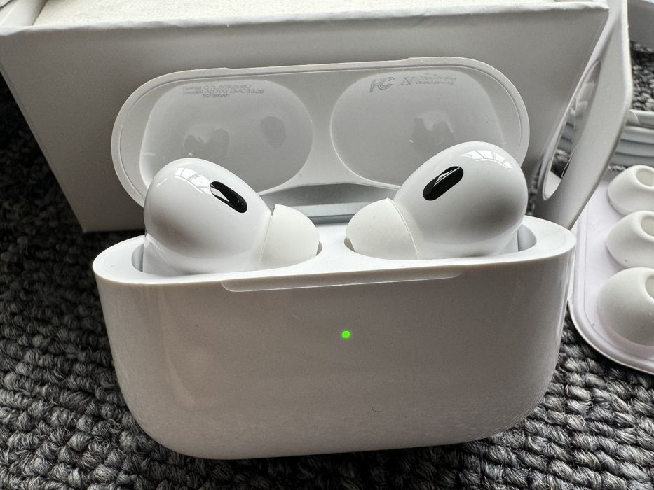 Vând air pods 2 pro