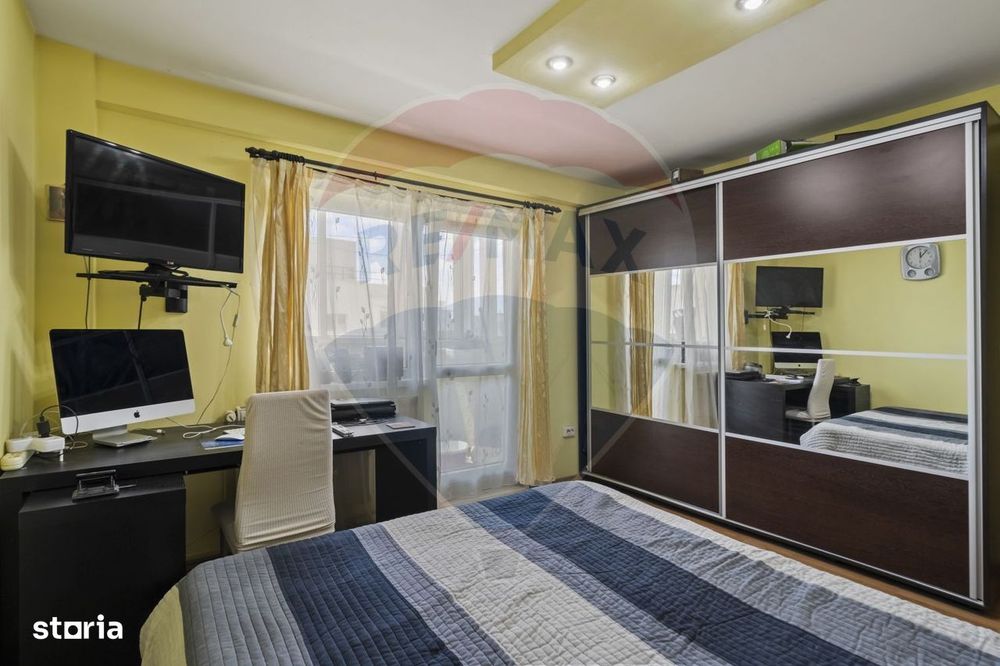 Apartament cu 4 camere de vânzare în zona Sebastian