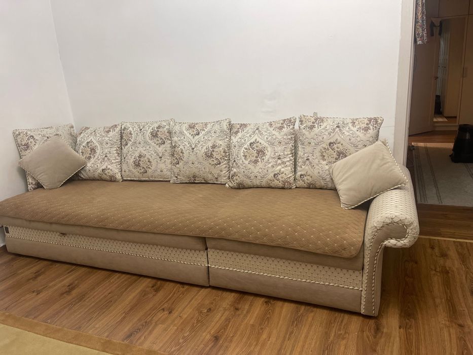 Продаю диван в хорошем качестве