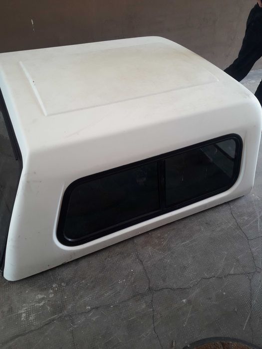 vind hartop toyota hilux