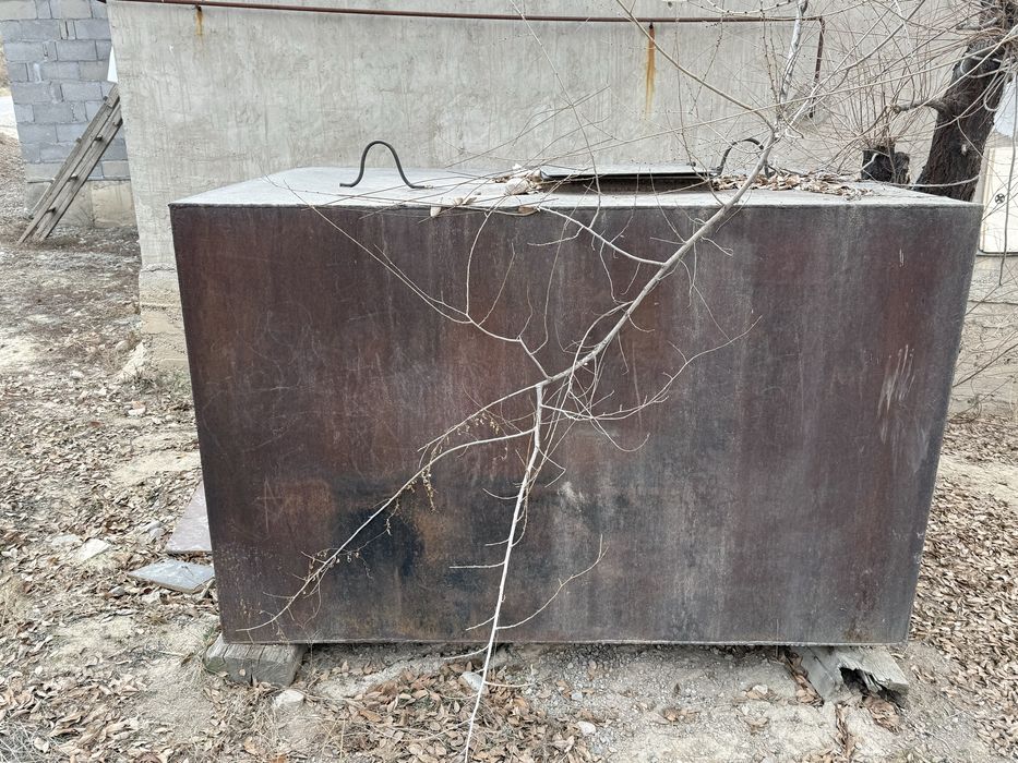 Металлический Бак