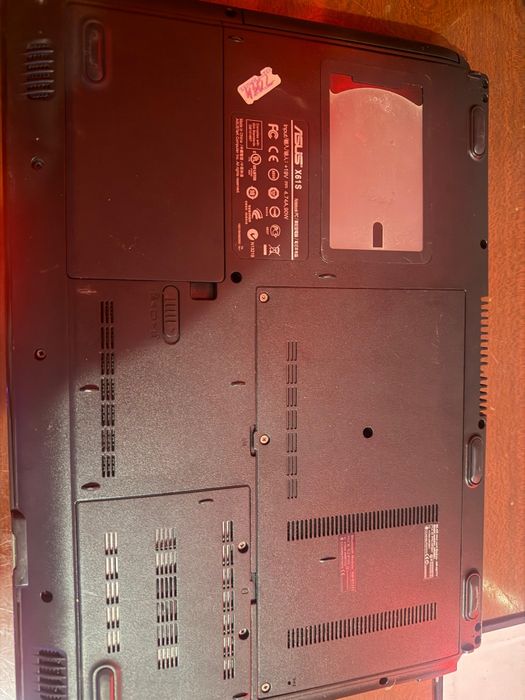 Ноутбук ASUS Windows 10