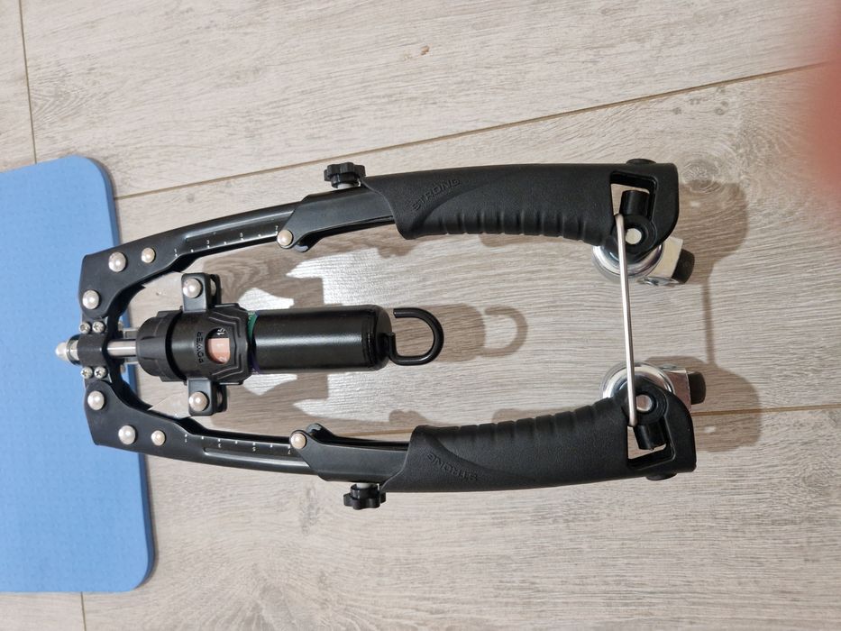 Эспандер Грудной/плечевой