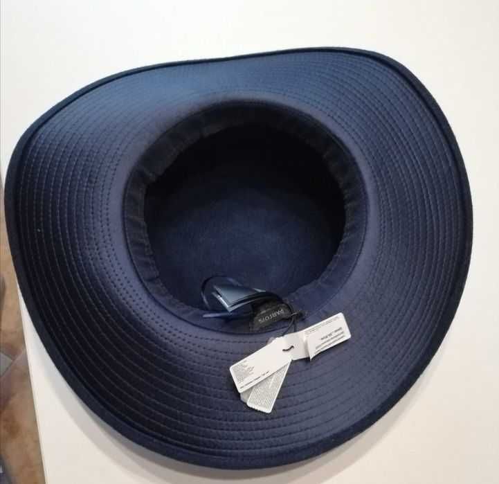 Шапка с периферия - Parfois. Size 57. Цена 25лв. Нова!