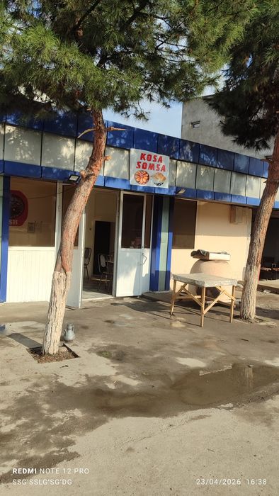 Kafe jixozlari bn sotiladi yuripturgan joy