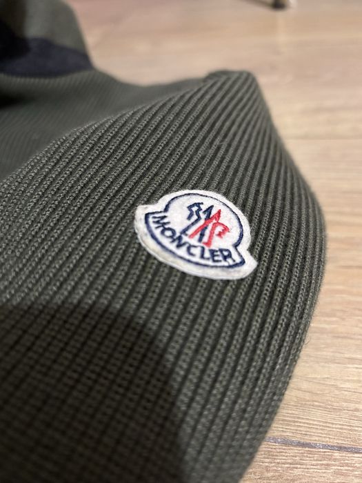 Продаю Кардиган Moncler