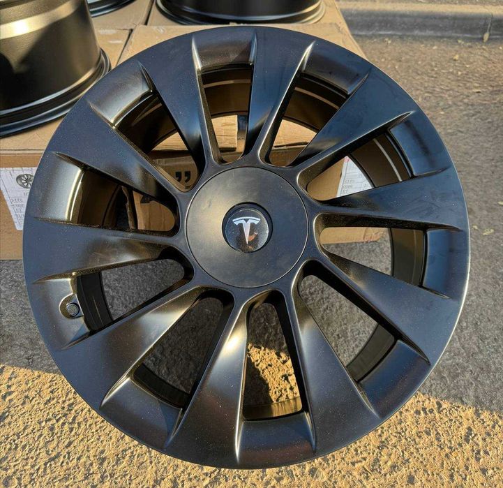 Новые авто диски R20 Tesla