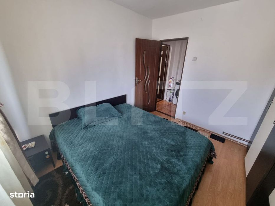 Apartament 3 camere, Craiovita Noua zona Niela — fotografia 3