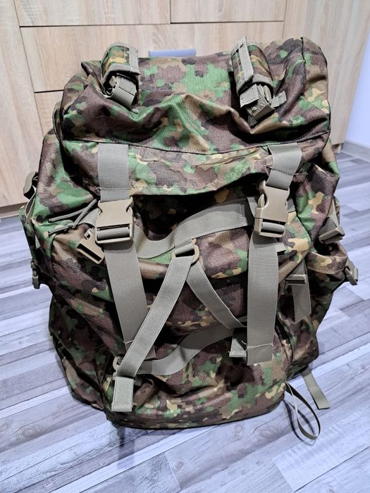 Raniță combat și rucsac combat