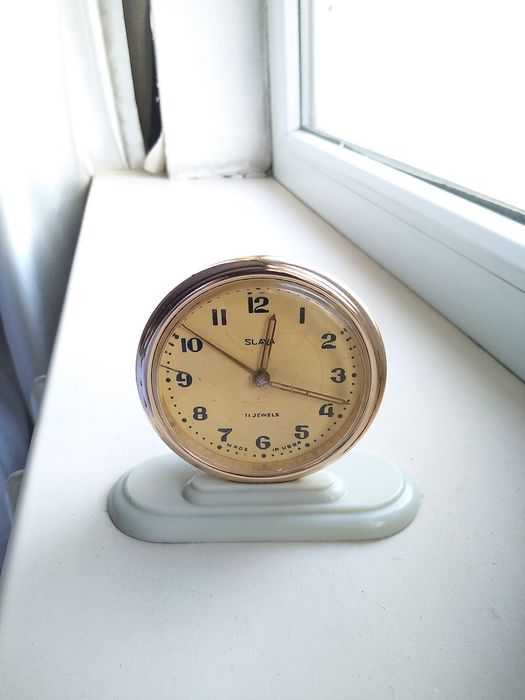 Часы советские продам